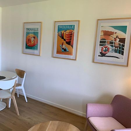 L'Appartement vue mer de la Villa des Rosiers - Trouville sur Mer Extérieur photo