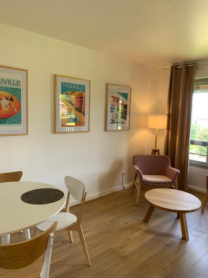 L'Appartement vue mer de la Villa des Rosiers - Trouville sur Mer Extérieur photo